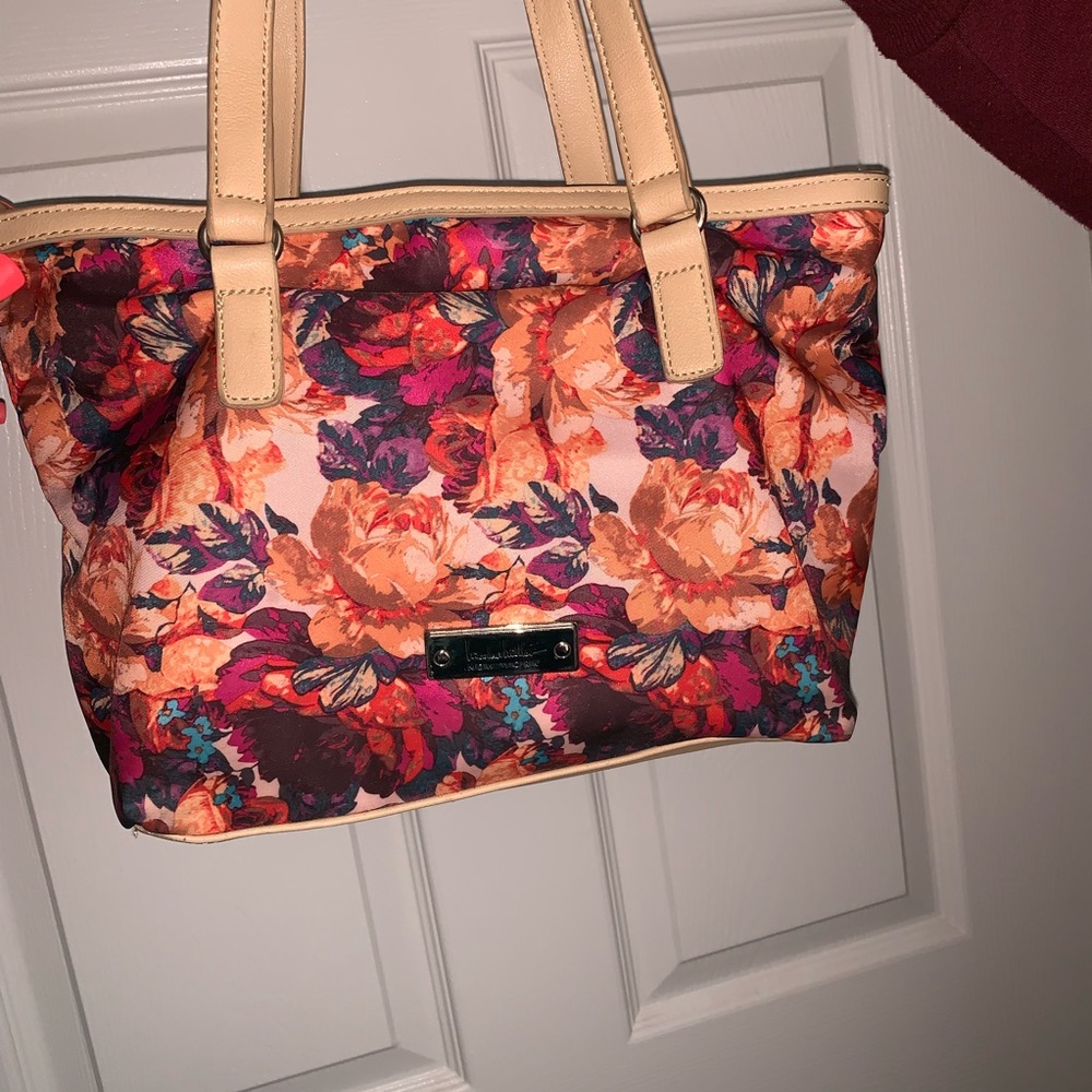 Nicole Miller Floral Design Purse
